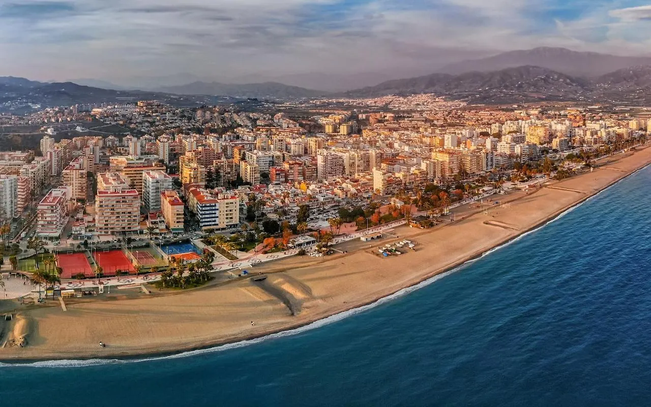 Apartment Nice Home Family - Alojamientos La Torre Torre Del Mar Spain