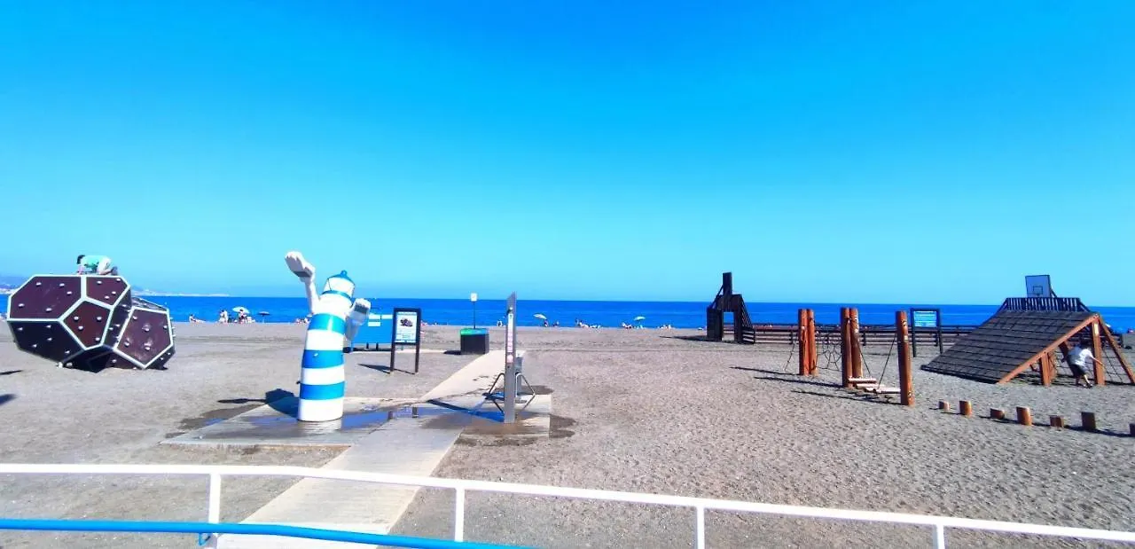 Nice Home Family - Alojamientos La Torre Torre Del Mar 0*,